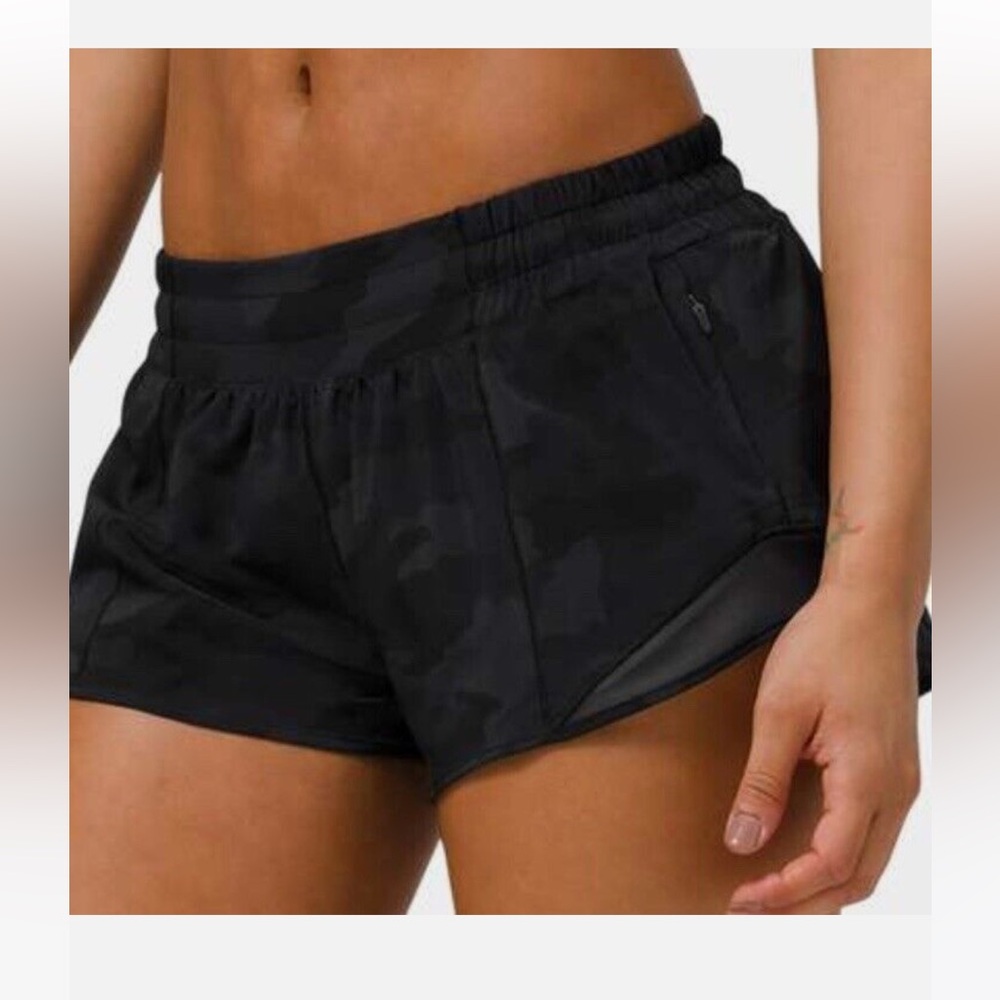 Black camo Women's Athletic Shorts